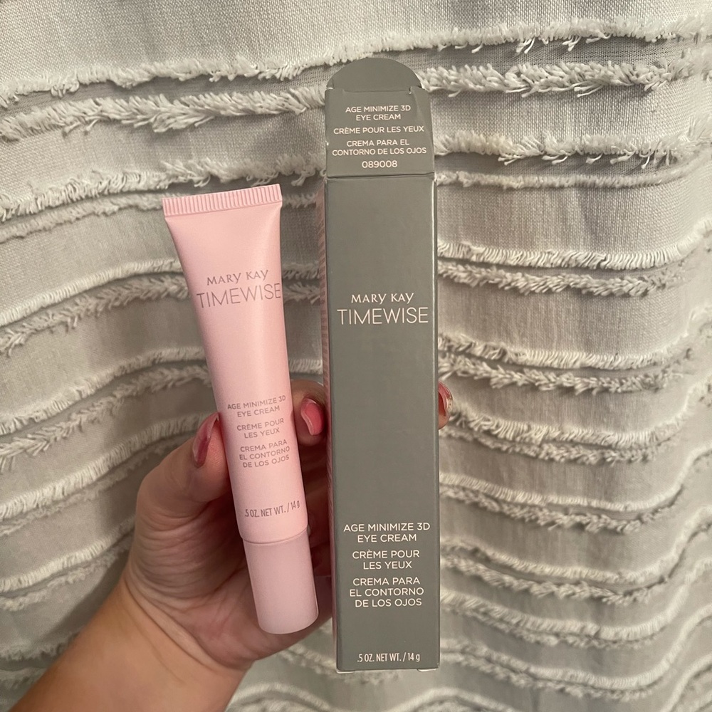 Mary Kay 3D Eye Cream